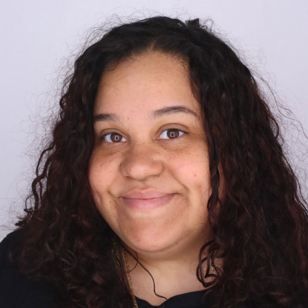 Headshot of Catherine Monzón, Program Administrator, Continuing Education and Public Programs