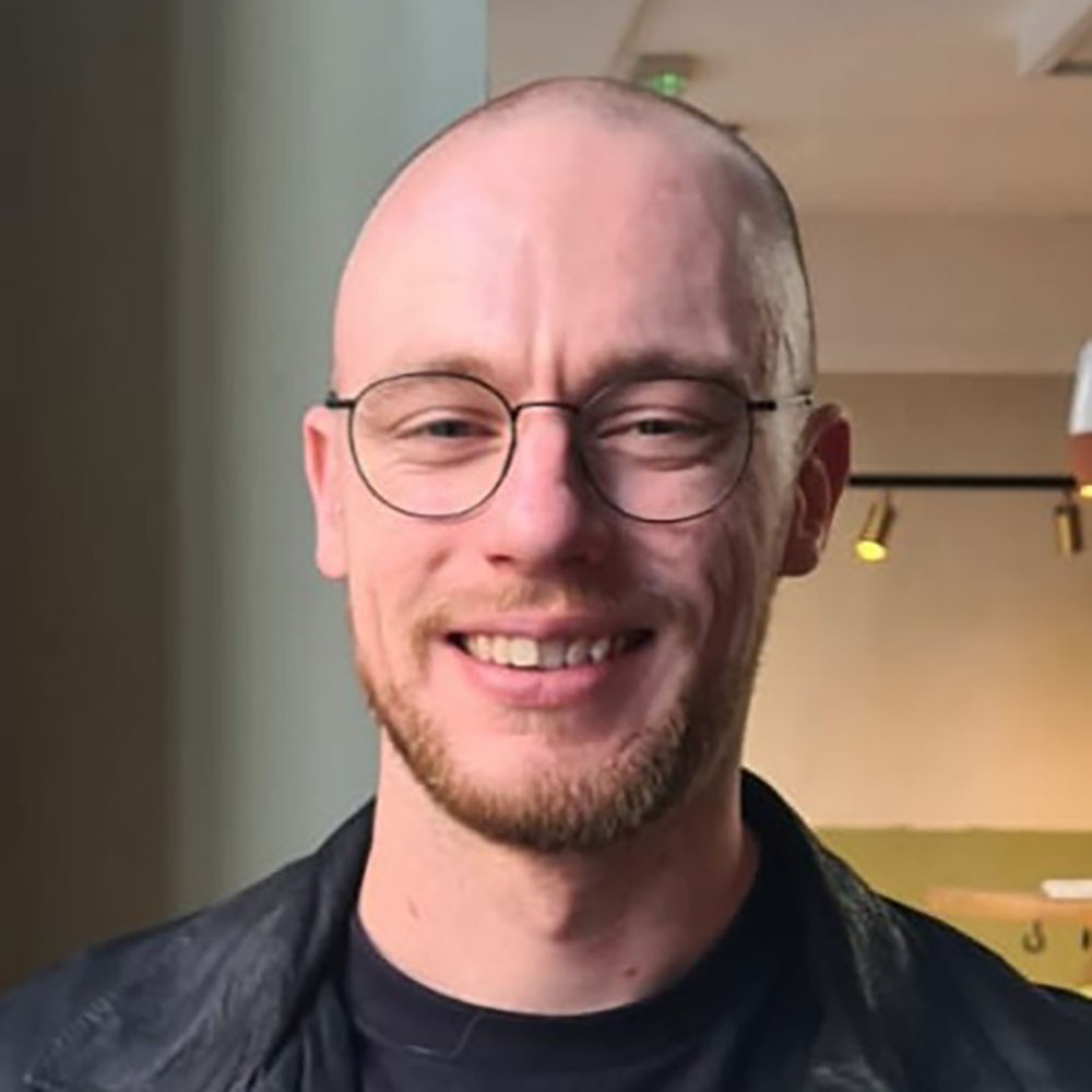 Cam Lennon