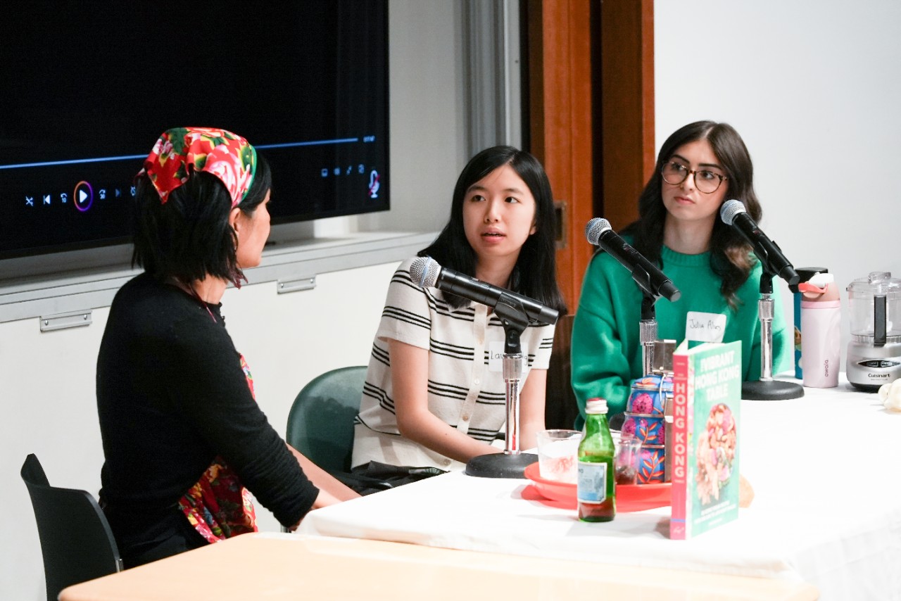 Panel Discussion with Chef Christine Wong led by Student Leaders Julia Alves (NSMH) and Lauren Ng (Club E.A.T)