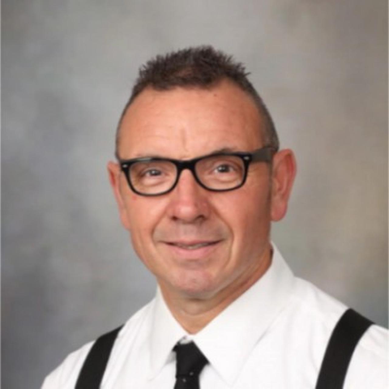 Dr. Roberto P. Benzo, MD