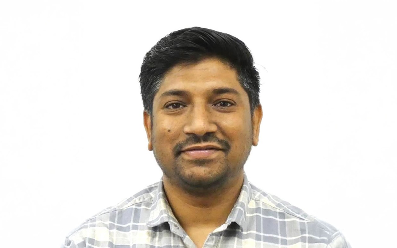 Akash Yengde headshot