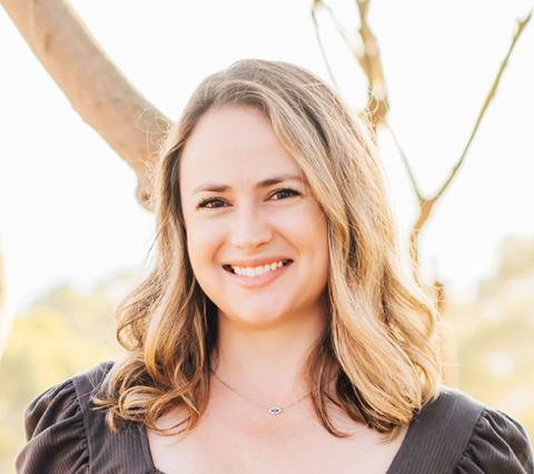 item.storyPage.profileImage.alt || true