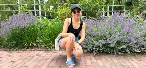 item.storyPage.activeImage.alt || true