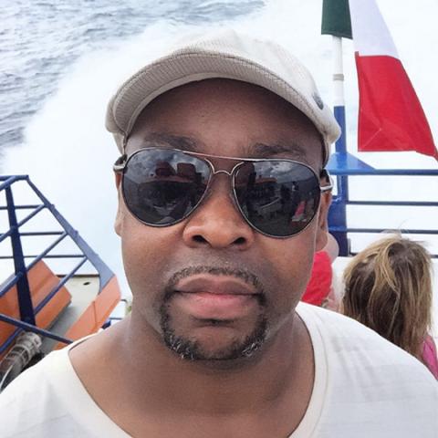 item.storyPage.profileImage.alt || true