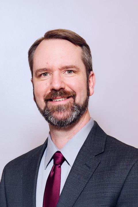 item.storyPage.activeImage.alt || true