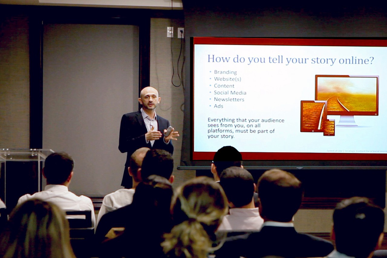NYU SPS Continuing Education instructor Boris Keivsky gives a presentation called How do you tell your story online? for a room full of students