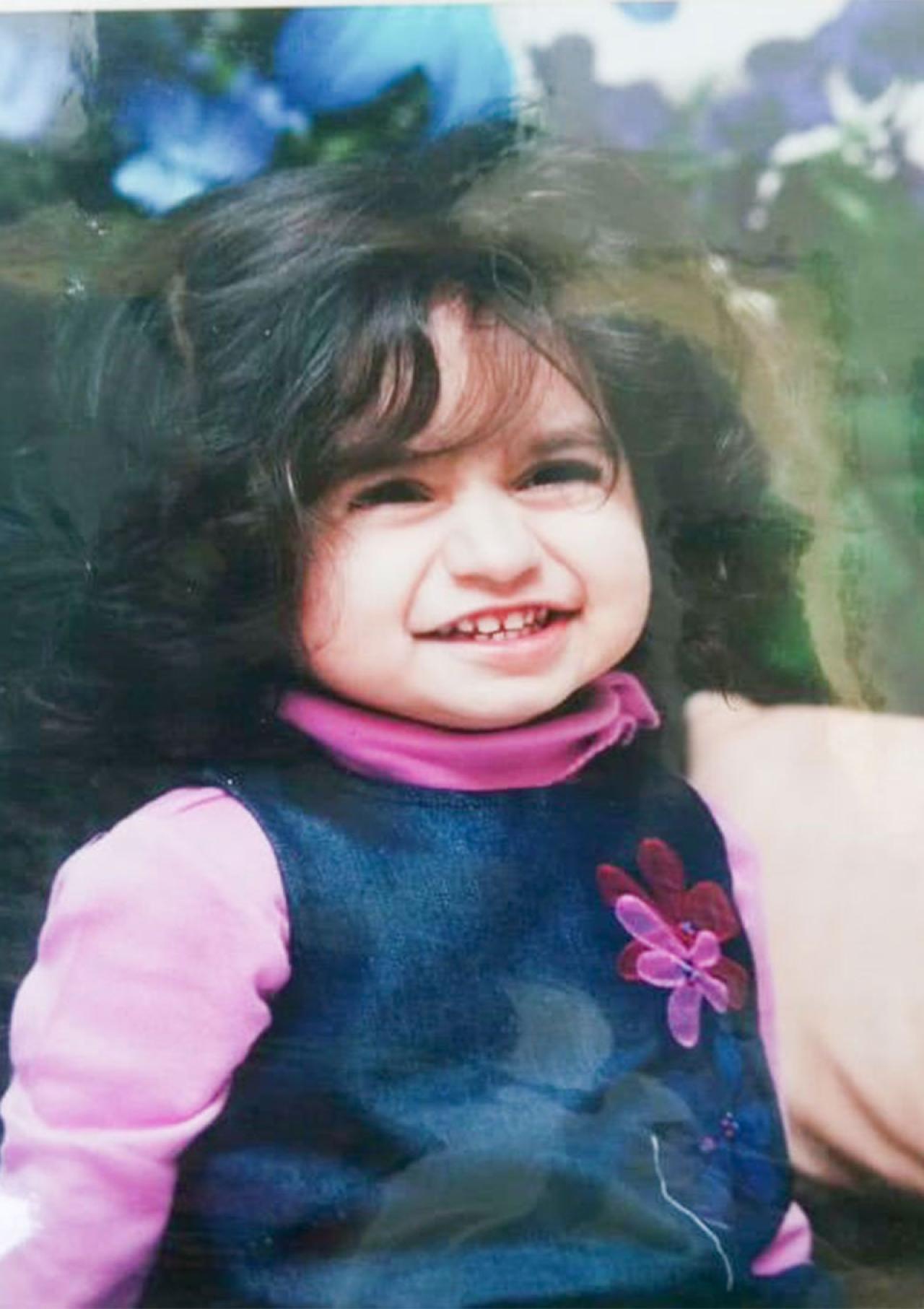 Childhood photo of Kasvi Bhatia