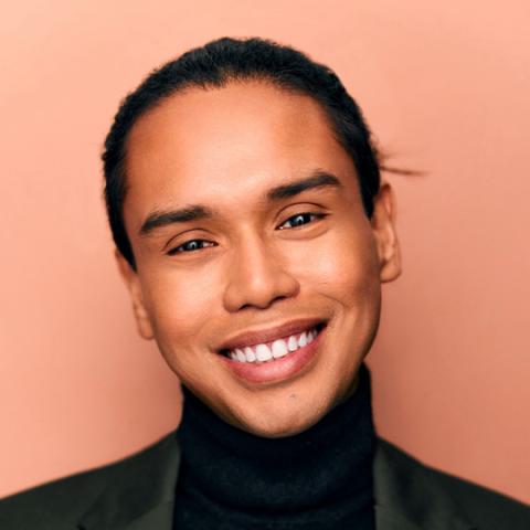 item.storyPage.profileImage.alt || true