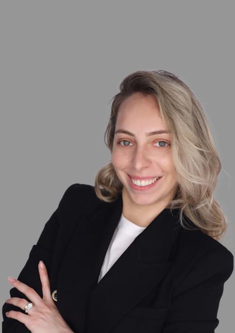 item.storyPage.activeImage.alt || true