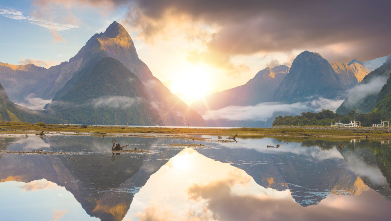 A photo of Milford Sound in Fiodland National Park in the southwest of New Zealand’s South Island. 