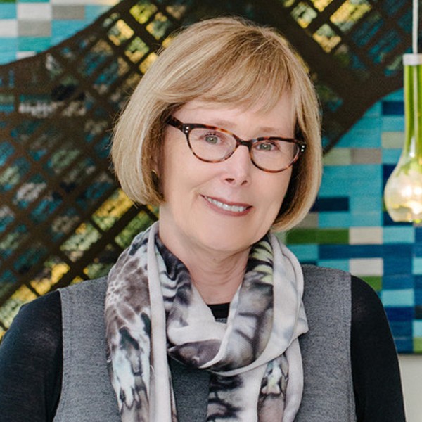 Toni Sikes headshot